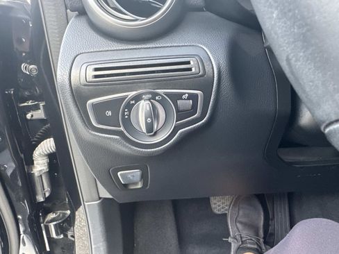 Certified 2022 Mercedes-Benz GLC 300 4MATIC Coupe image 30