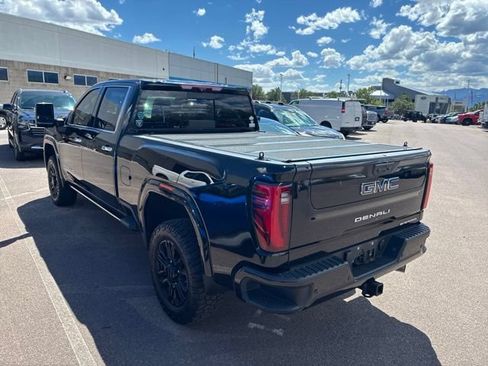 Used 2024 GMC Sierra 2500 Denali Ultimate AWD/4WD image 3