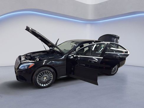 Used 2015 Mercedes-Benz C 300 Luxury image 9