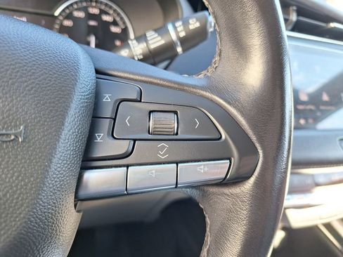 Used 2023 Cadillac XT4 Premium Luxury image 18