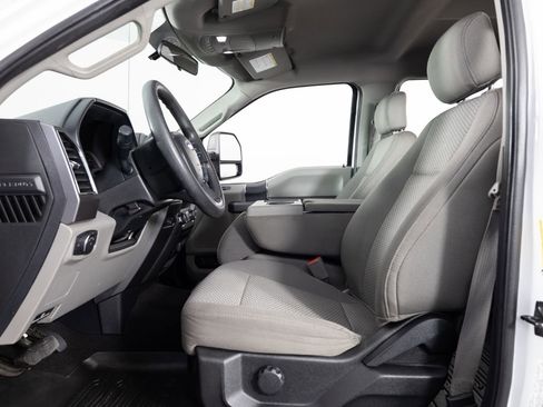 Used 2019 Ford F250 XLT image 13