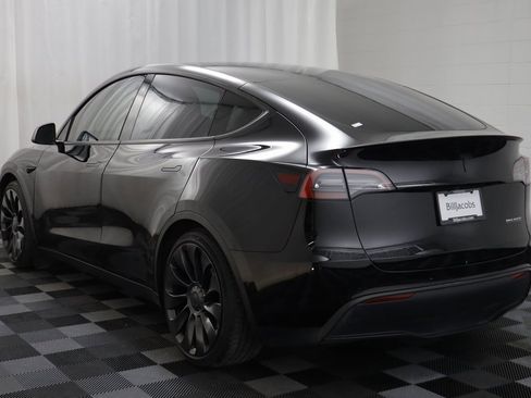 Used 2022 Tesla Model Y Performance image 14