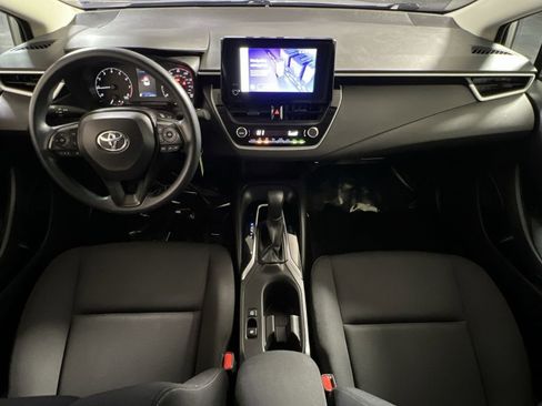 Used 2024 Toyota Corolla LE image 21