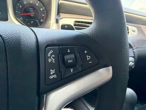 Used 2012 Chevrolet Camaro LS RWD image 25