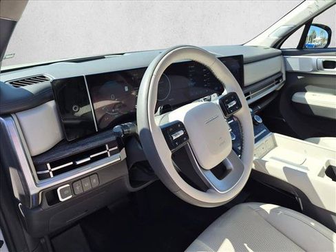 Used 2025 Hyundai Santa Fe Calligraphy AWD/4WD image 10