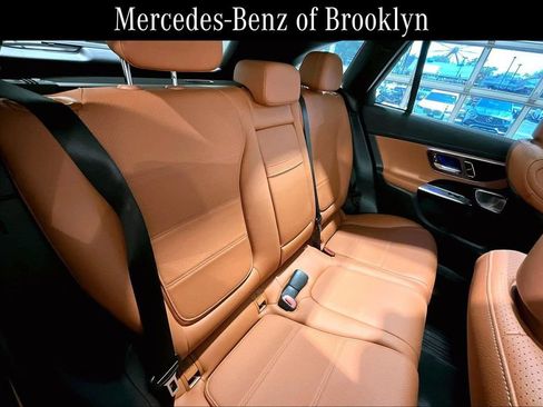 Used 2023 Mercedes-Benz GLC 300 4MATIC image 19