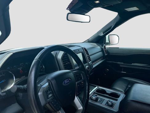 Used 2021 Ford Expedition XLT AWD/4WD image 9