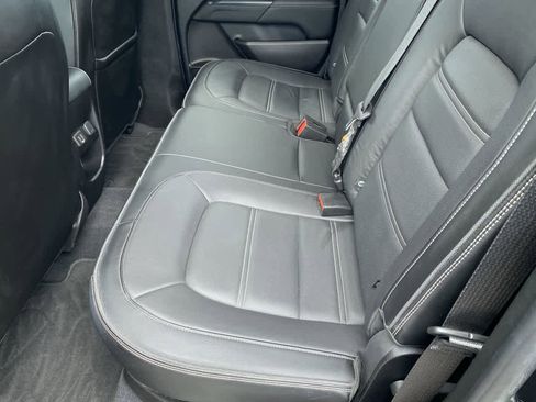 Used 2020 GMC Canyon Denali image 20