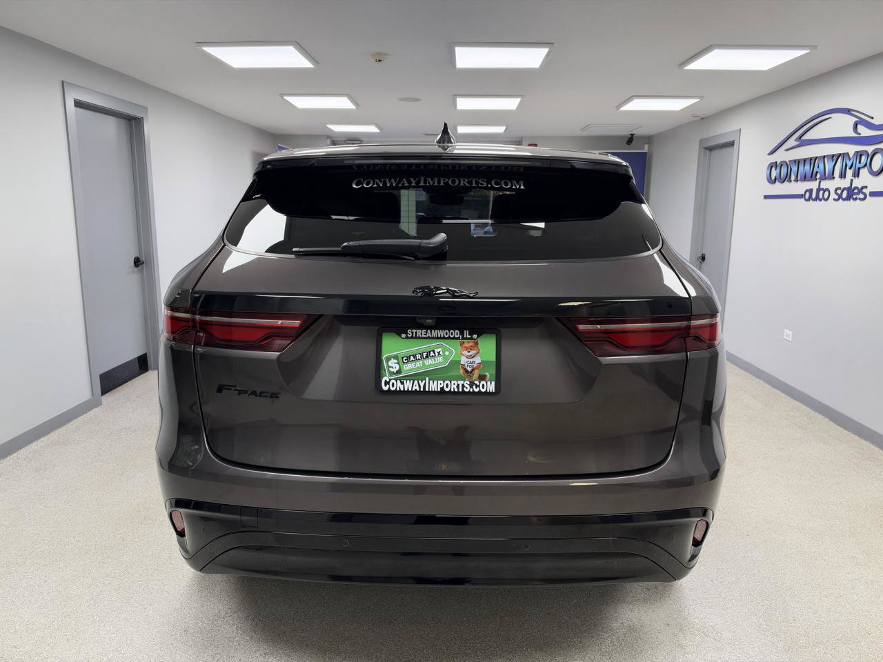 Used 2023 Jaguar F-PACE S AWD/4WD image 7