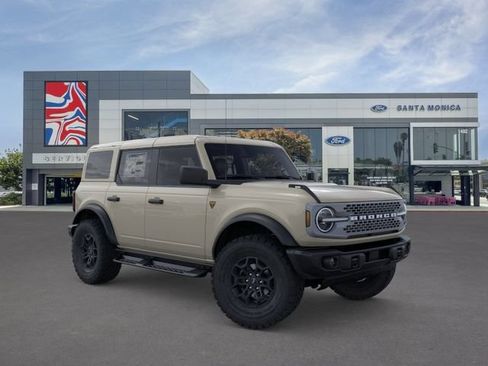 New 2026 Ford Bronco Badlands AWD/4WD image 7