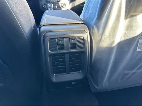 New 2025 Ford Bronco Badlands image 22