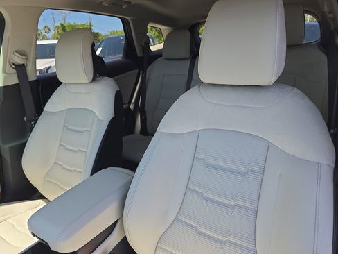 New 2026 Kia Sportage SX AWD/4WD image 22