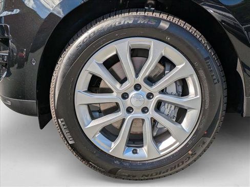 New 2025 Land Rover Range Rover Sport SE image 10