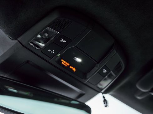 Used 2024 Porsche 911 Turbo S image 75