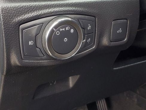 Used 2022 Ford Ranger XLT w/ Equipment Group 301A Mid AWD/4WD image 9