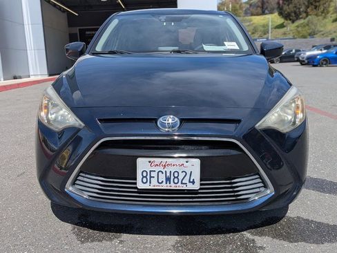Used 2018 Toyota Yaris iA image 8
