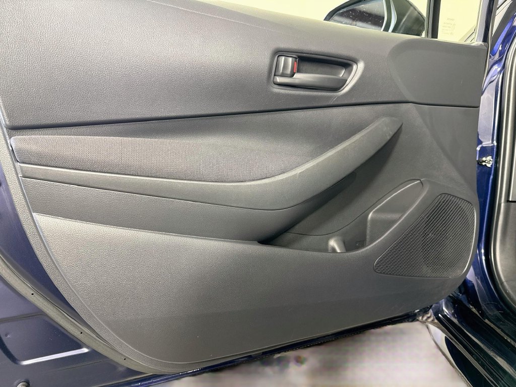 Used 2024 Toyota Corolla LE FWD image 12