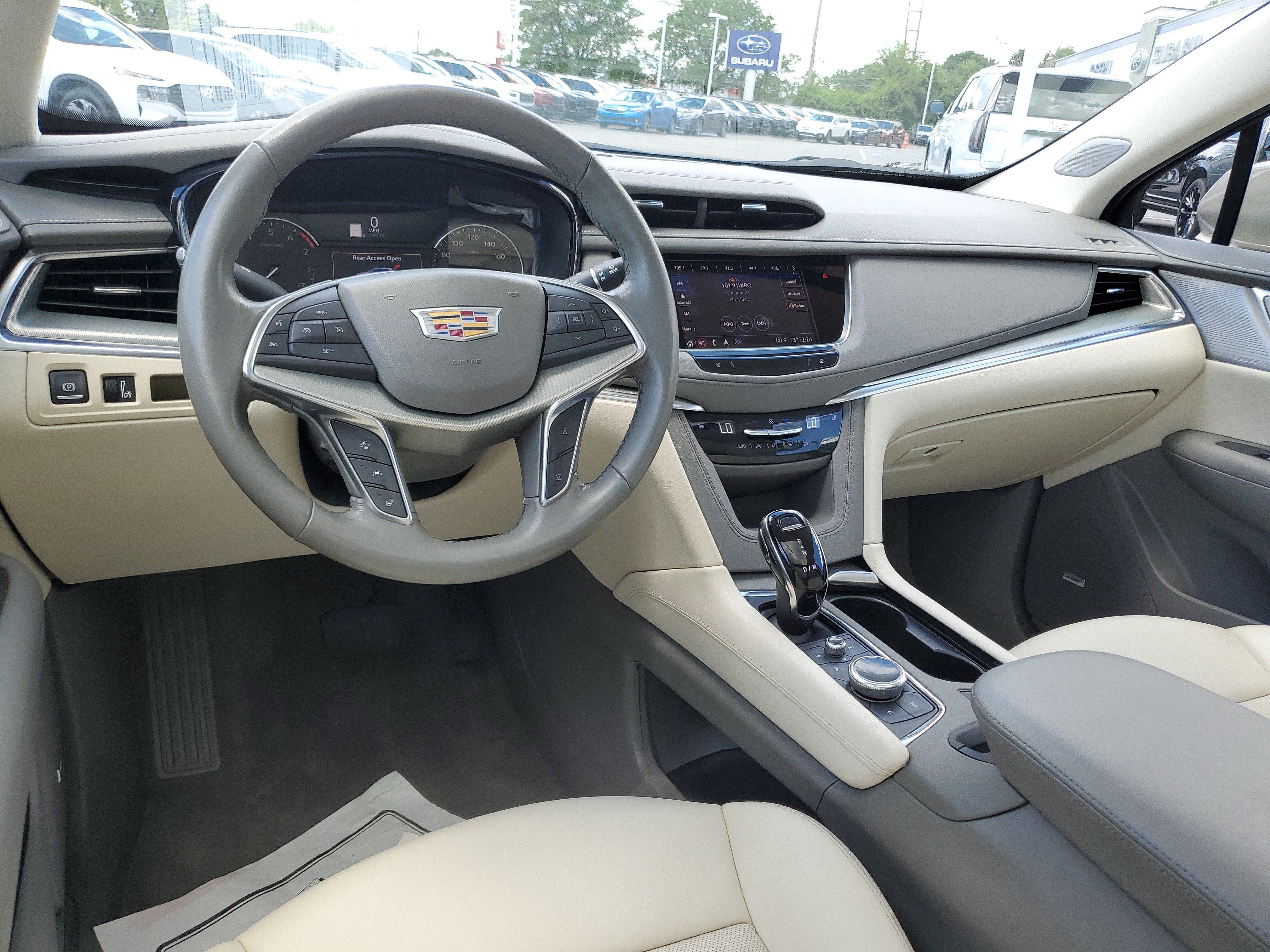 Certified 2023 Cadillac XT5 Premium Luxury AWD/4WD image 10