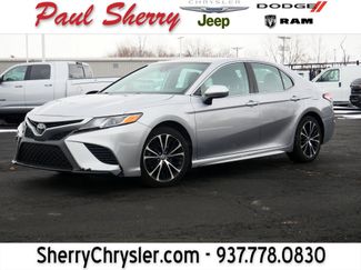Used 2020 Toyota Camry SE video 1