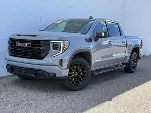 Used 2024 GMC Sierra 1500 Elevation w/ Elevation Premium Package AWD/4WD image 1