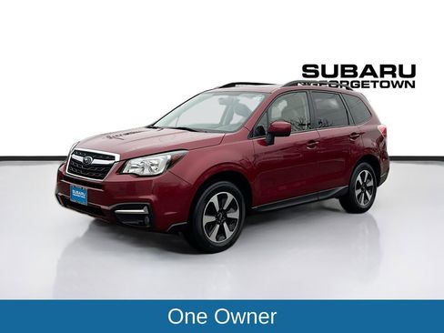 Used 2017 Subaru Forester 2.5i Premium image 3