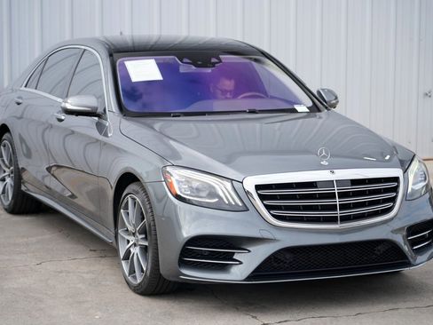Used 2018 Mercedes-Benz S 560 Sedan image 55