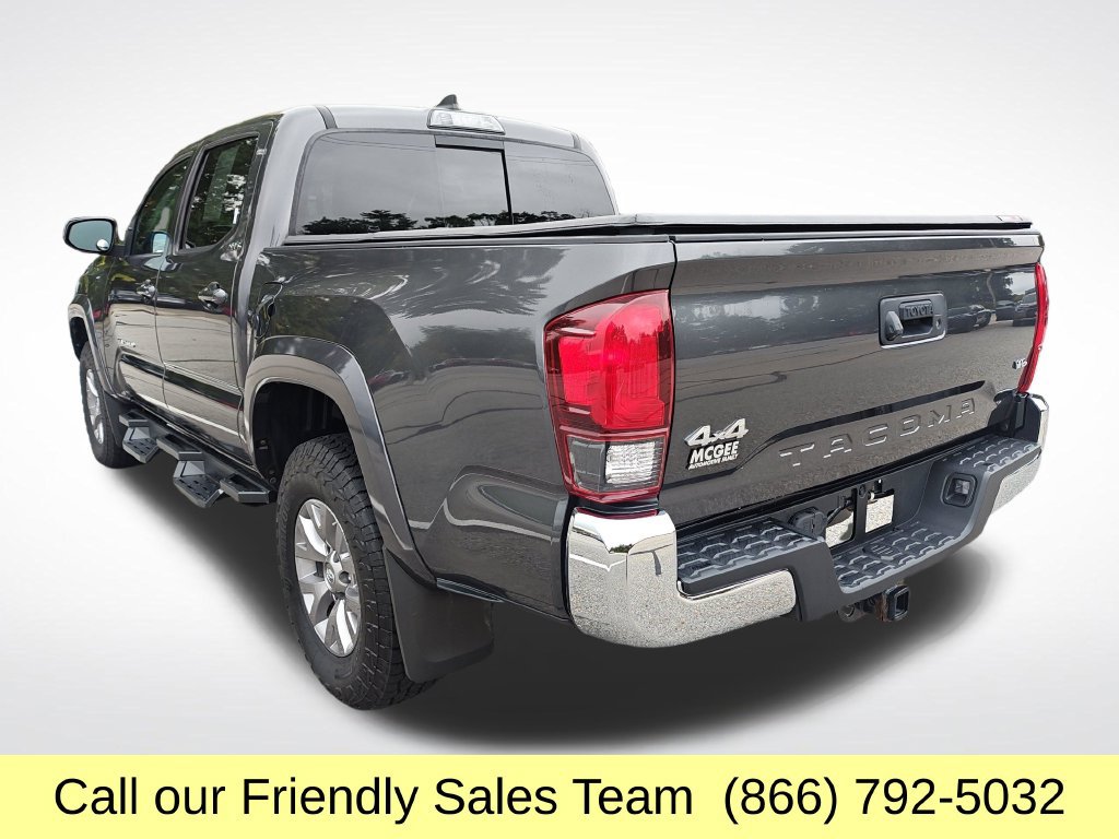 Used 2019 Toyota Tacoma SR5 AWD/4WD image 3