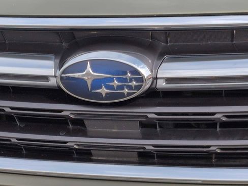 Used 2018 Subaru Outback 2.5i Premium image 12