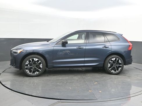 New 2026 Volvo XC60 B5 Plus AWD/4WD image 2
