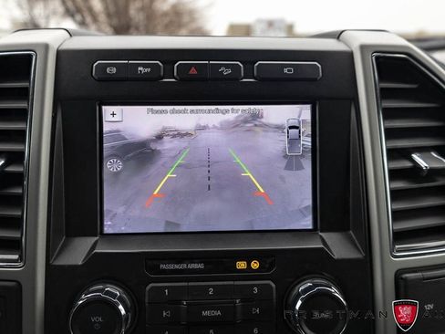 Used 2019 Ford F250 Lariat w/ Lariat Value Package image 34