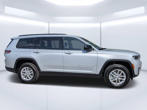 New 2026 Jeep Grand Cherokee L Laredo w/ Trailer Tow Package RWD image 2