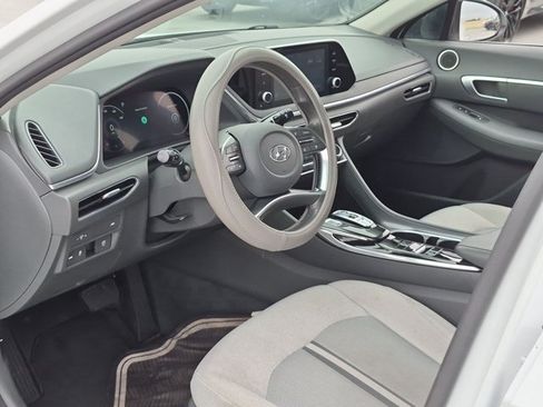 Used 2020 Hyundai Sonata SEL w/ Convenience Package FWD image 9