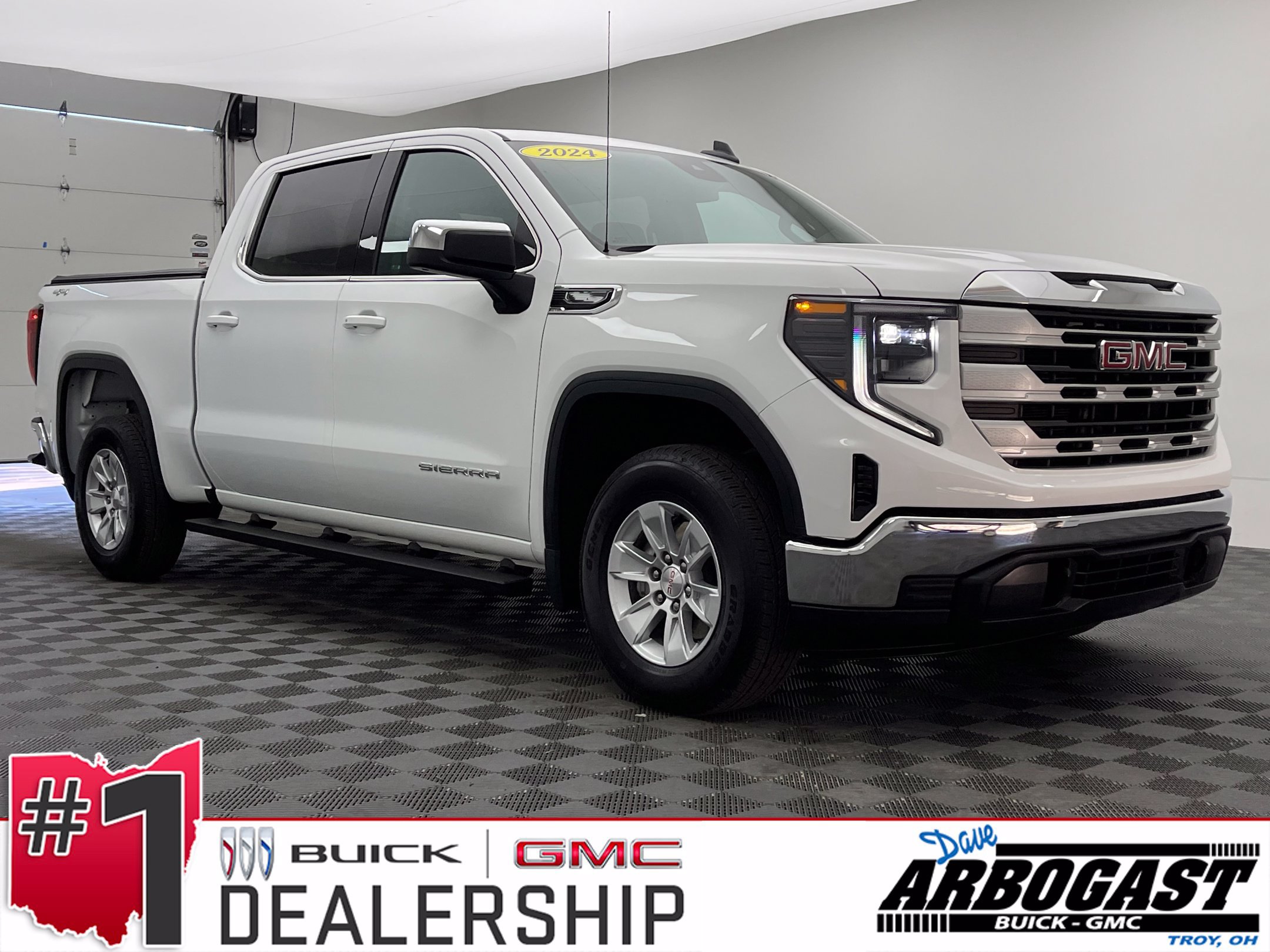 Used 2024 GMC Sierra 1500 SLE AWD/4WD image 1