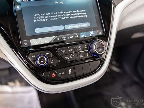 Used 2020 Chevrolet Bolt LT FWD image 24