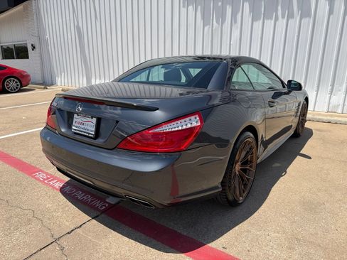 Used 2013 Mercedes-Benz SL 550 image 7