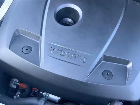 Used 2023 Volvo XC90 T8 Plus image 35