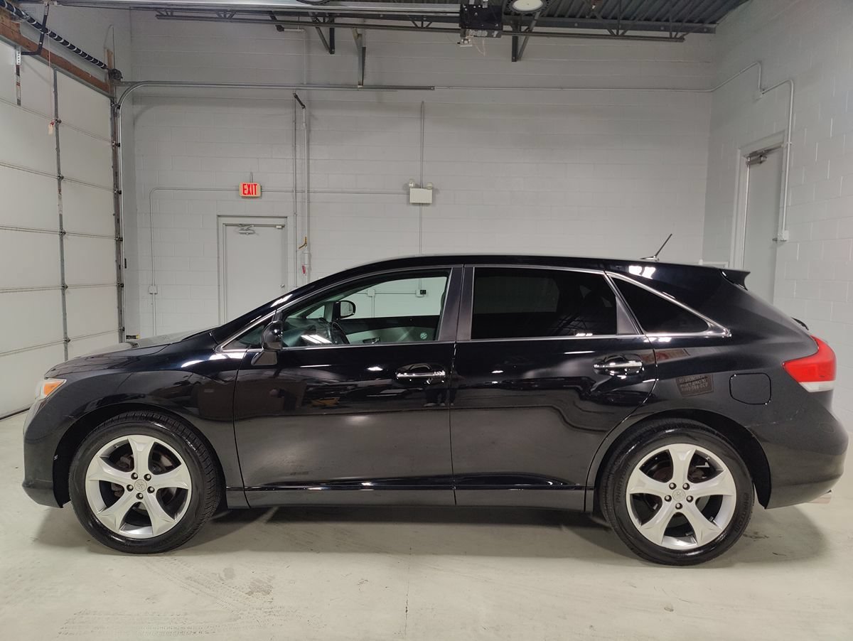 Used 2009 Toyota Venza FWD image 20
