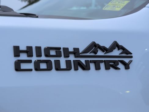 New 2026 Chevrolet Silverado 2500 High Country w/ High Country Premium Package AWD/4WD image 10