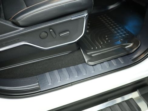 Used 2023 Ford F350 Lariat image 66