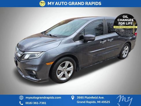 Used 2019 Honda Odyssey EX image 3
