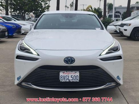 Certified 2021 Toyota Mirai XLE image 7