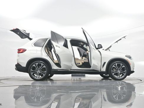 Used 2022 BMW X5 sDrive40i RWD image 45