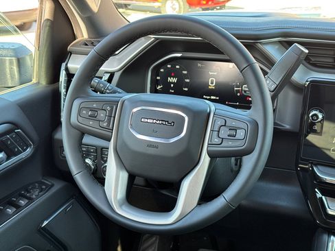 New 2026 GMC Sierra 2500 Denali w/ Denali Reserve Package image 24