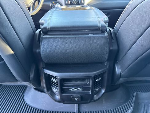 Used 2022 RAM 1500 Laramie image 30
