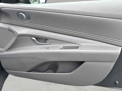 Certified 2023 Hyundai Elantra SEL w/ Convenience Package FWD image 33