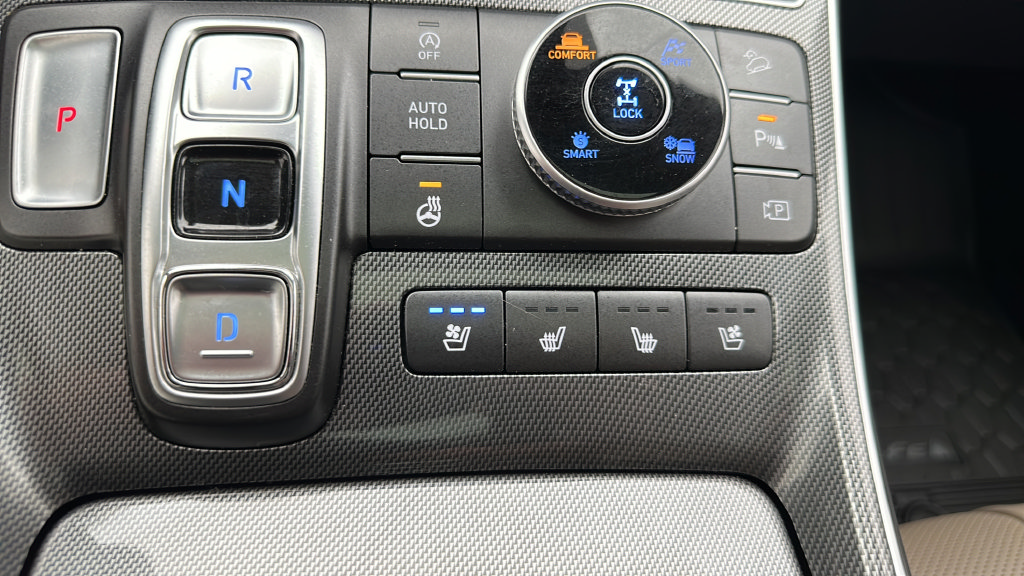Used 2023 Hyundai Santa Fe Limited AWD/4WD image 21