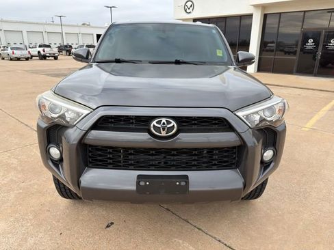 Used 2014 Toyota 4Runner SR5 Premium image 5