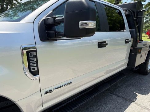 Used 2018 Ford F350 XL w/ Power Equipment Group AWD/4WD image 15