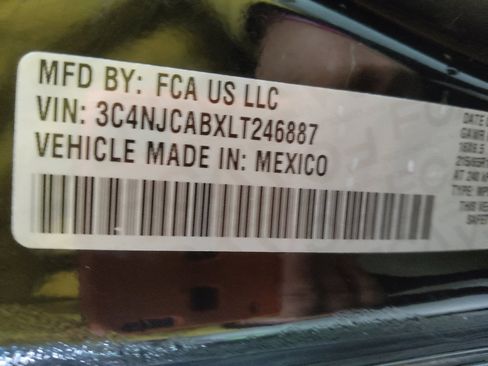 Used 2020 Jeep Compass Sport image 33