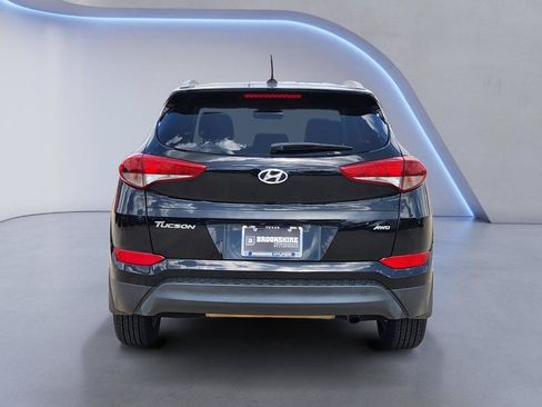Used 2016 Hyundai Tucson SE w/ Option Group 02 AWD/4WD image 8